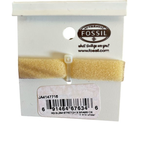 NEW Fossil Ring #1 Stretch Brass Flower Crystal NWT - Picture 2 of 8